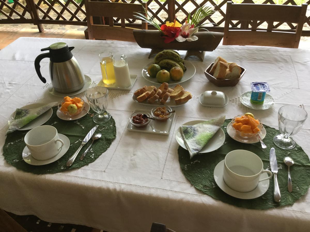 Hotel Les Hibiscus Nosy-Be Djamandjary Esterno foto